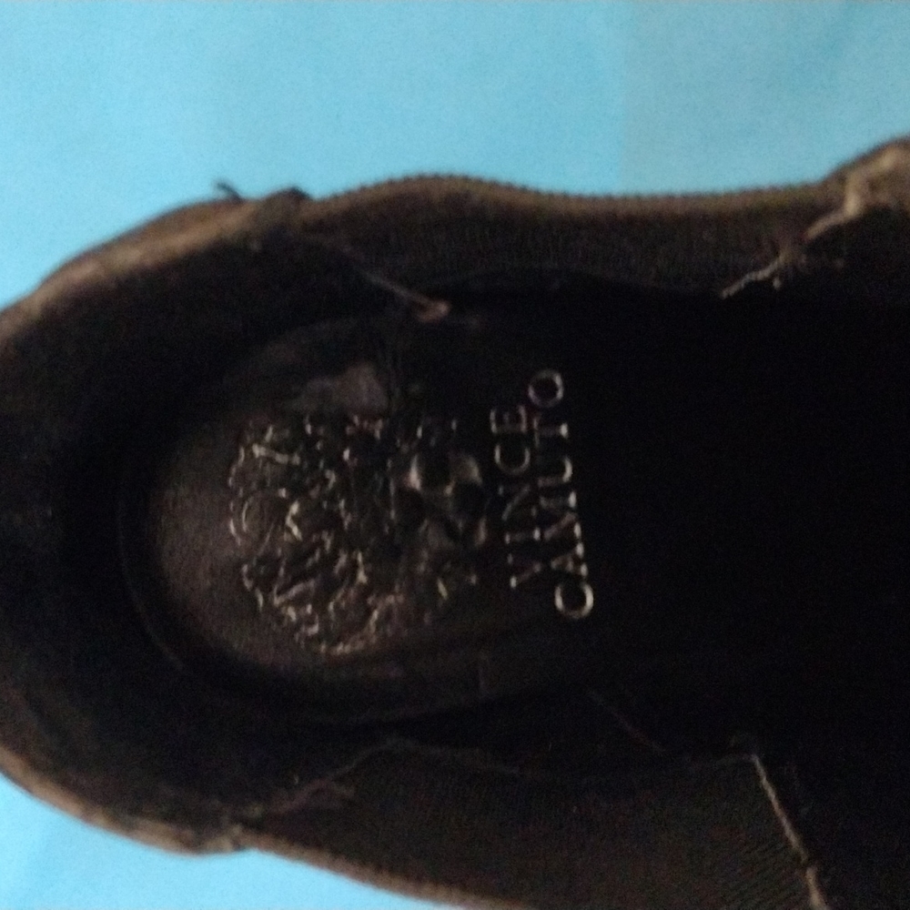 Vince Camuto platform leather pull on ankle boots in great condition - Picture 4 of 7